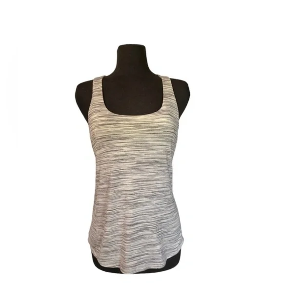 Lululemon Slay The Studio 2-In-1 Tank *Medium Support B/C Cup - Picture 9 of 10